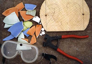 Items for making a mosaic
