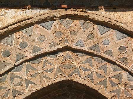 norman arches pattern