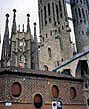 sagrada familiar spires